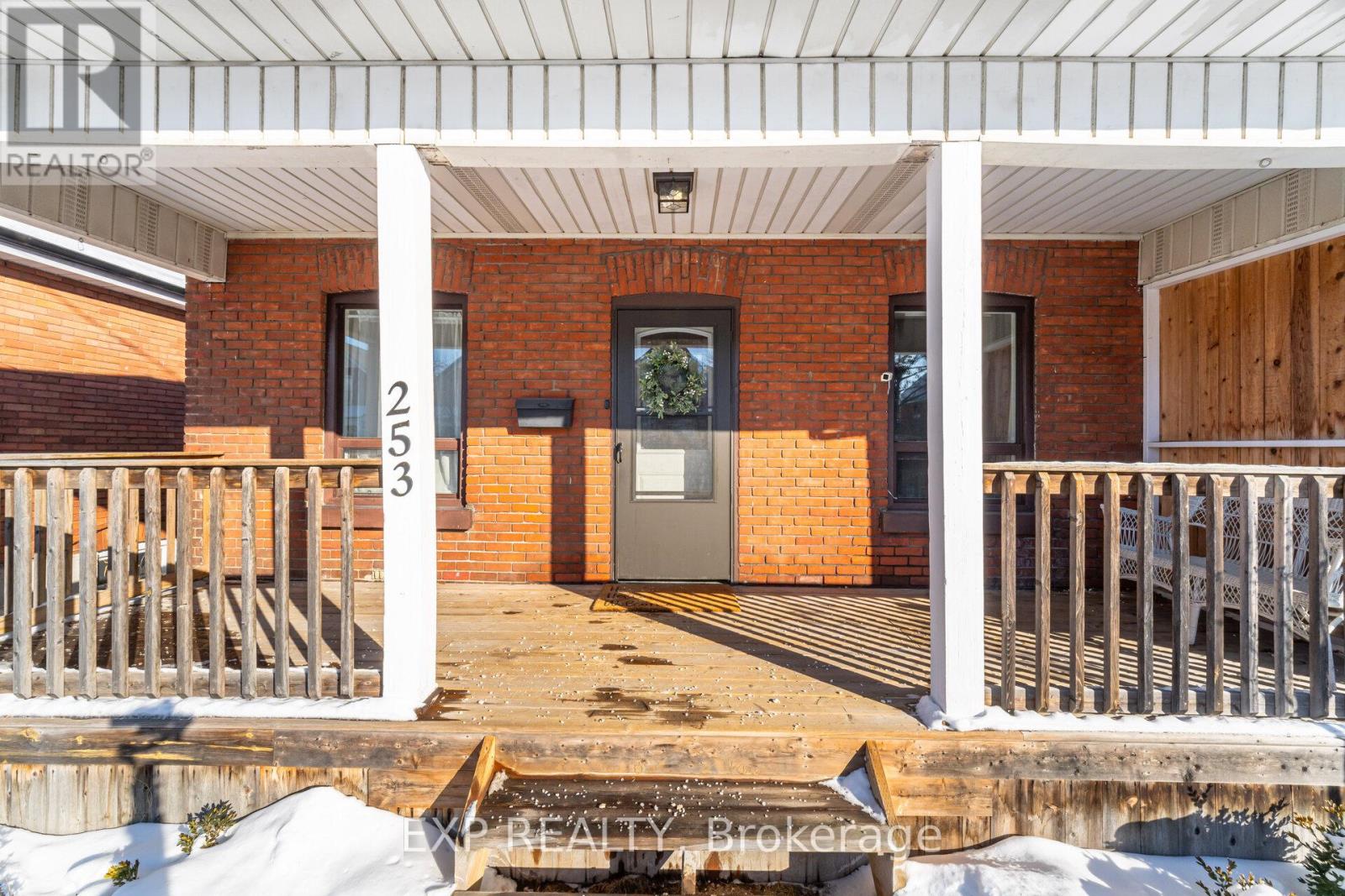 253 Murray Street, Brantford, Ontario  N3S 5S4 - Photo 44 - X12752544