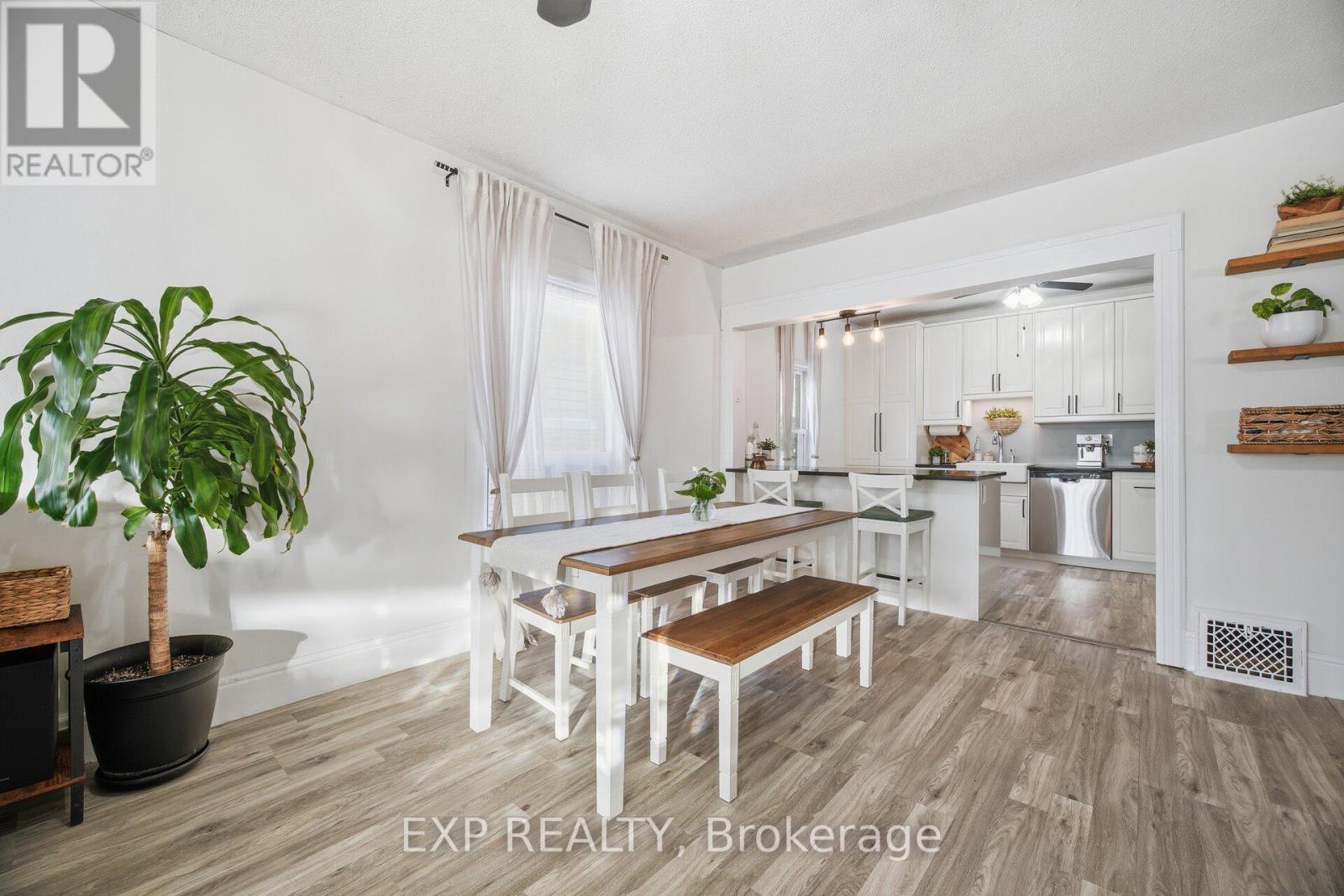 253 Murray Street, Brantford, Ontario  N3S 5S4 - Photo 8 - X12752544