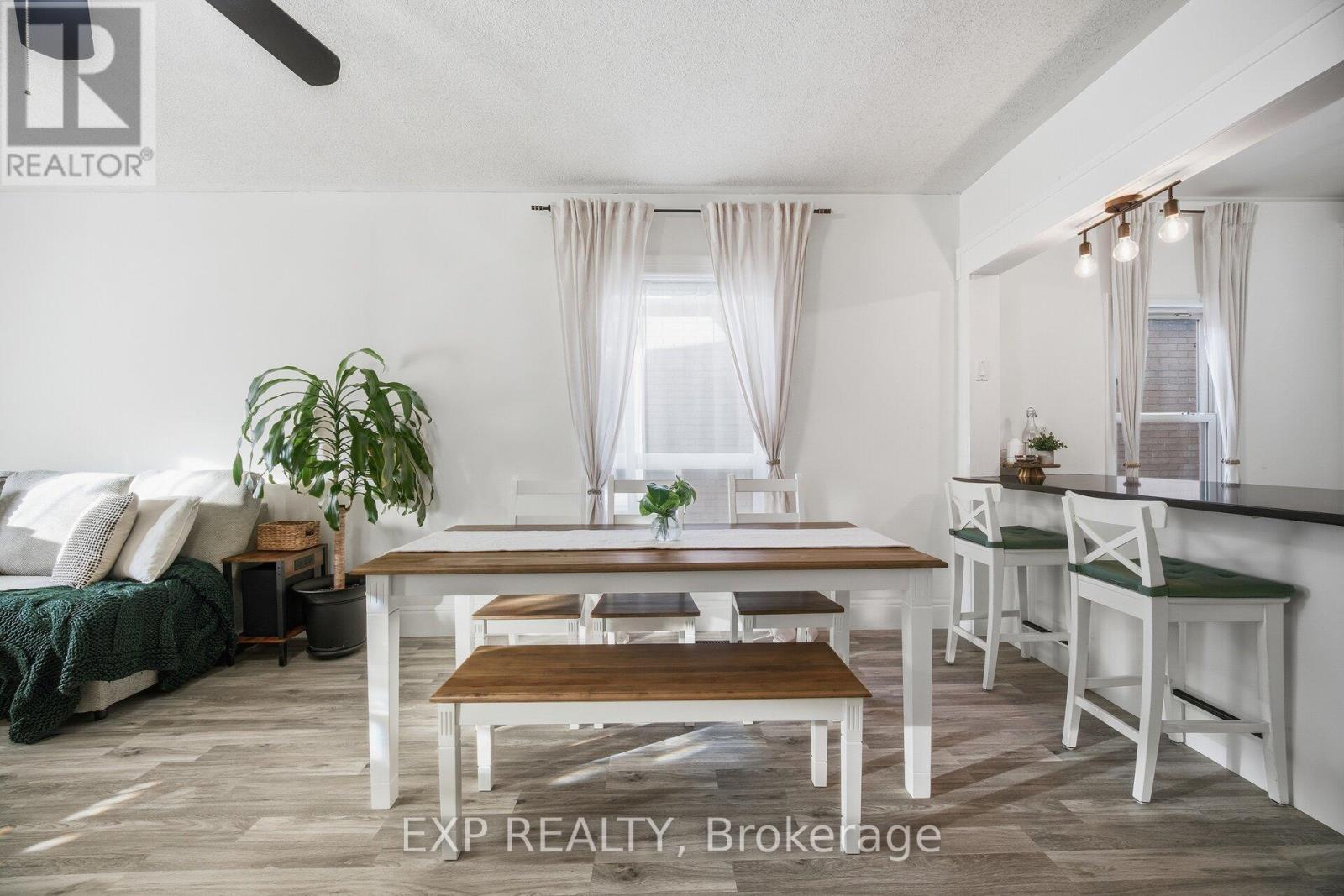 253 Murray Street, Brantford, Ontario  N3S 5S4 - Photo 9 - X12752544