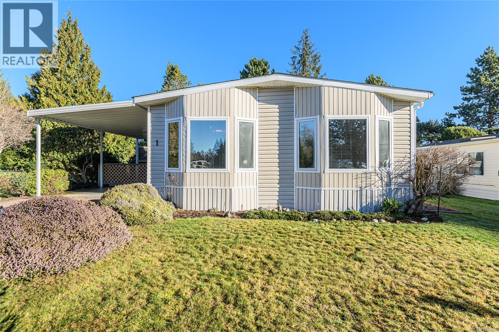 1 7109 West Coast Rd, Sooke, British Columbia  V9Z 0S3 - Photo 2 - 1025050