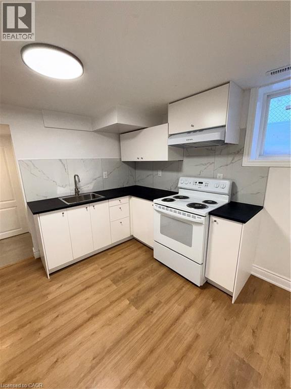 2034 Waycross Crescent Unit# 2, Mississauga, Ontario  L5K 1H9 - Photo 8 - 40802806