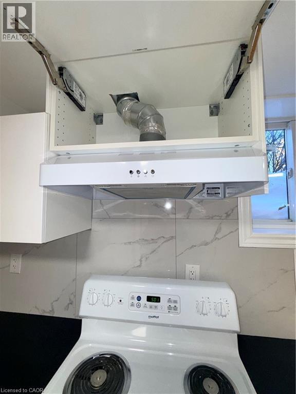 2034 Waycross Crescent Unit# 2, Mississauga, Ontario  L5K 1H9 - Photo 14 - 40802806