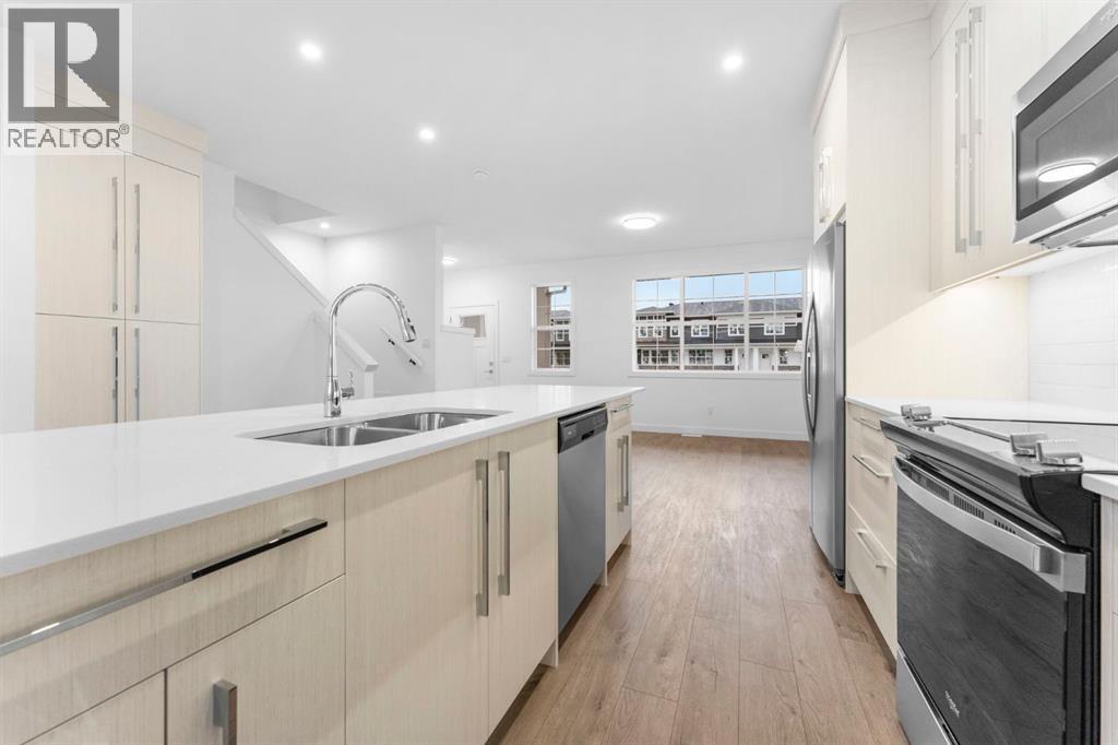 277 Dawson Way, Chestermere, Alberta  T1X 2R7 - Photo 9 - A2272700