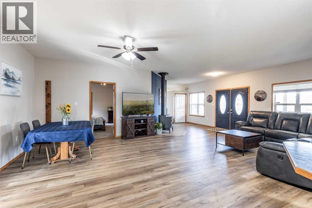 513 13 Street, Dunmore, Alberta  T1B 0K5 - Photo 10 - A2264883