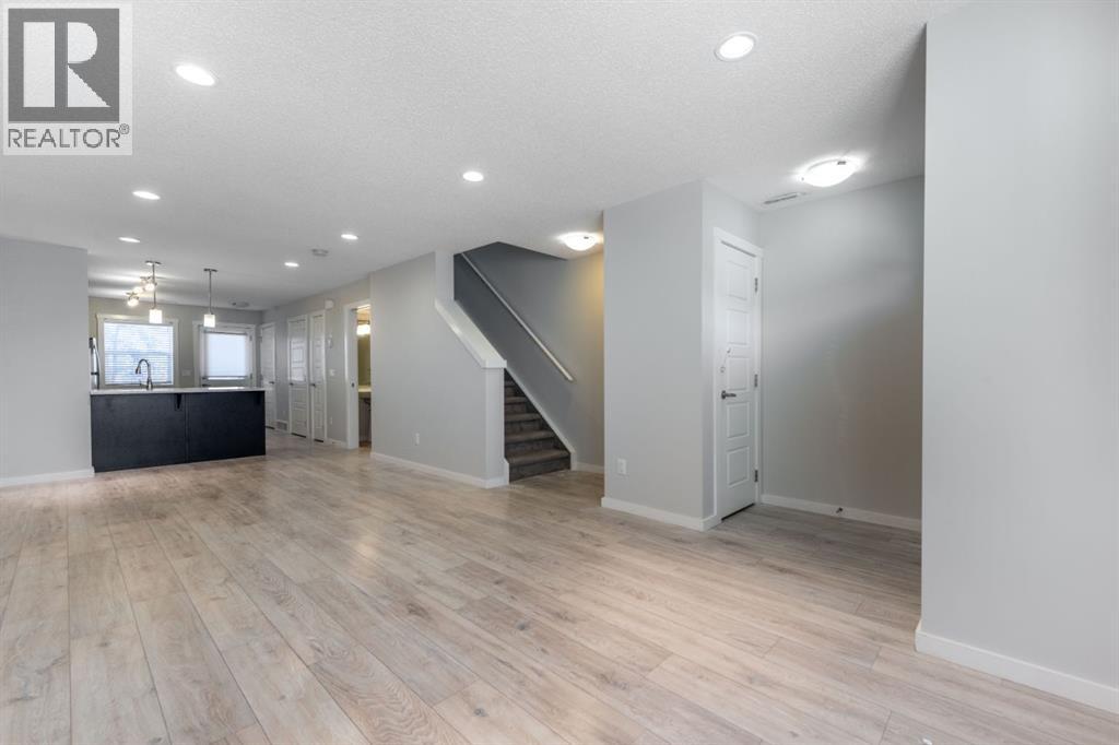 616 Cranford Mews Se, Calgary, Alberta  T3M 2P1 - Photo 8 - A2279829