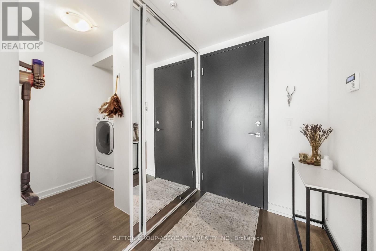 502 - 377 Madison Avenue, Toronto, Ontario  M4V 3E1 - Photo 21 - C12764246