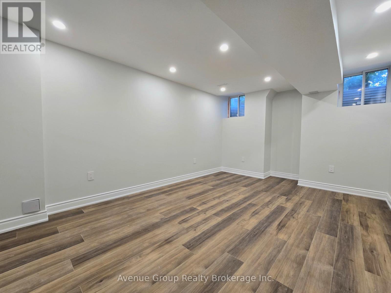 Lower - 38 Vipond Road, Whitby, Ontario  L1M 2P2 - Photo 3 - E12764260