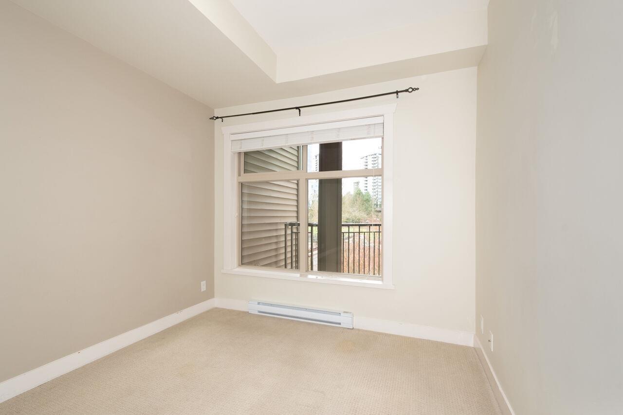 208 13468 King George Boulevard, Surrey, British Columbia  V3T 0H5 - Photo 14 - R3087258