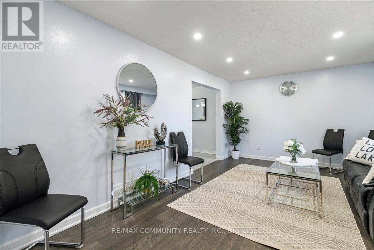 520 Elm Road N, Whitchurch-Stouffville, Ontario  L4A 1W8 - Photo 7 - N12764258