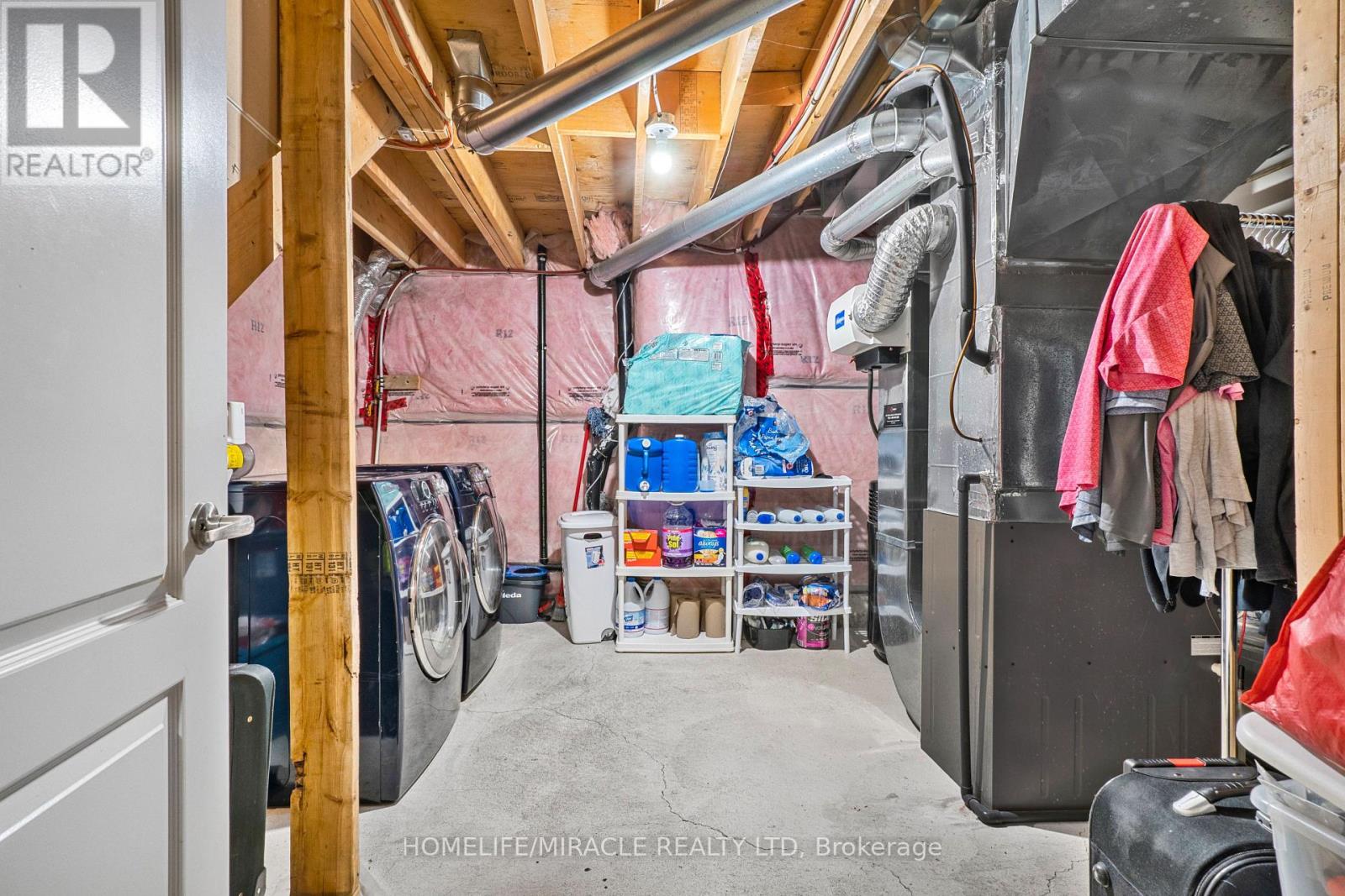 71 Skyvalley Drive, Brampton, Ontario  L6P 3B7 - Photo 35 - W12764250