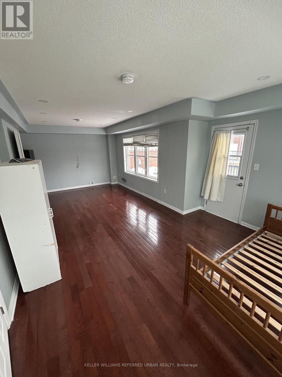 1 - 52 Commuter Drive, Brampton, Ontario  L7A 0R3 - Photo 7 - W12764254