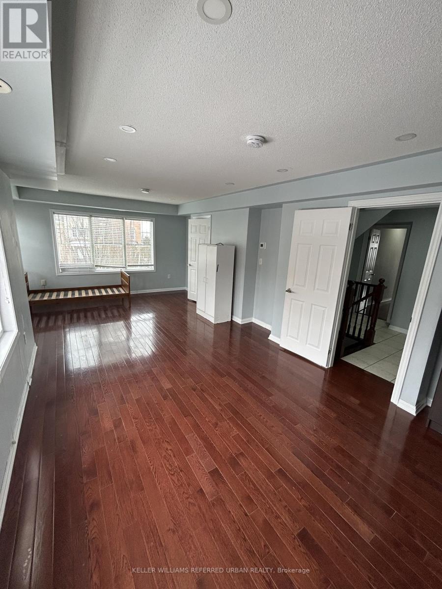 1 - 52 Commuter Drive, Brampton, Ontario  L7A 0R3 - Photo 8 - W12764254