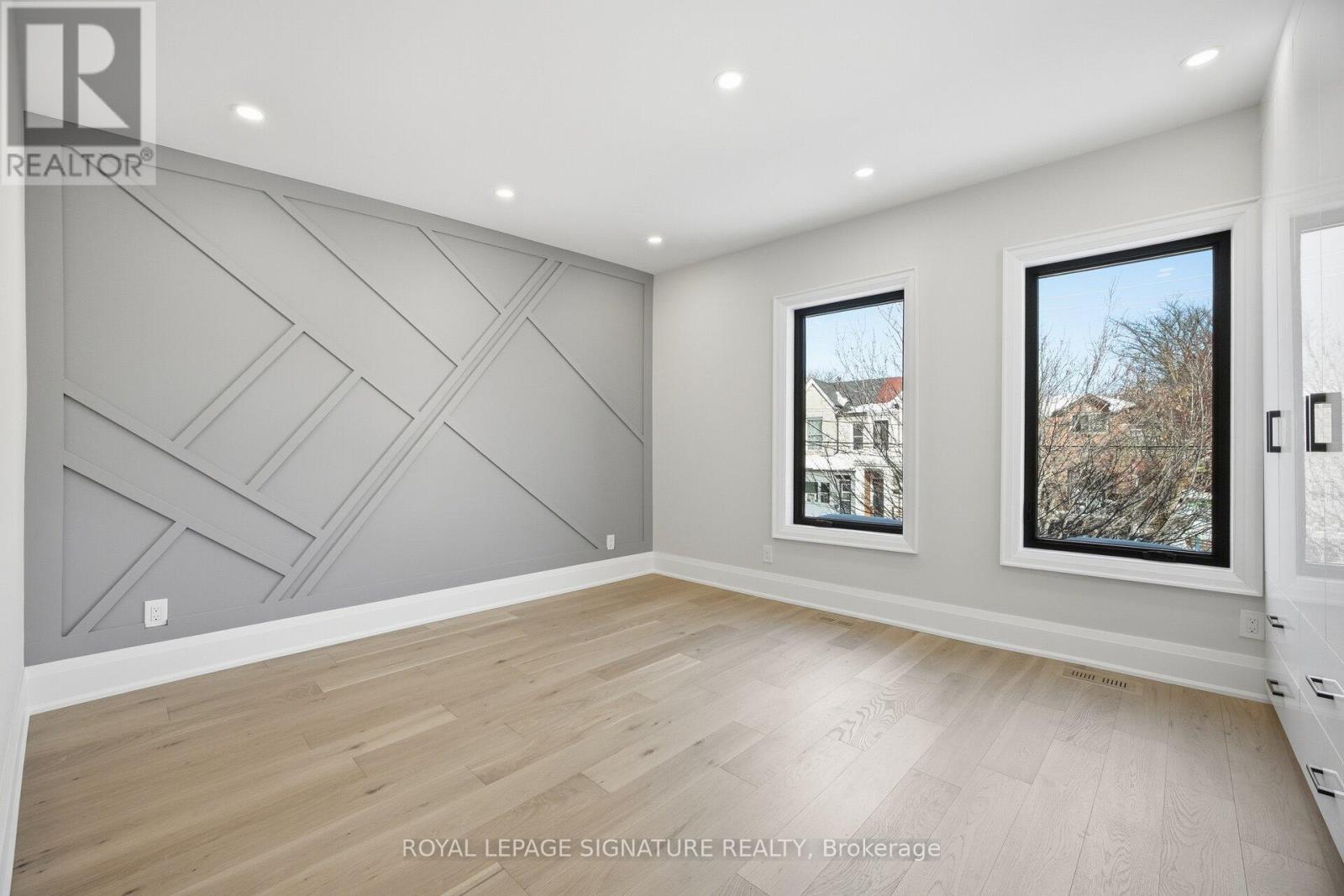 241 Maria Street, Toronto, Ontario  M6P 1W6 - Photo 13 - W12764272