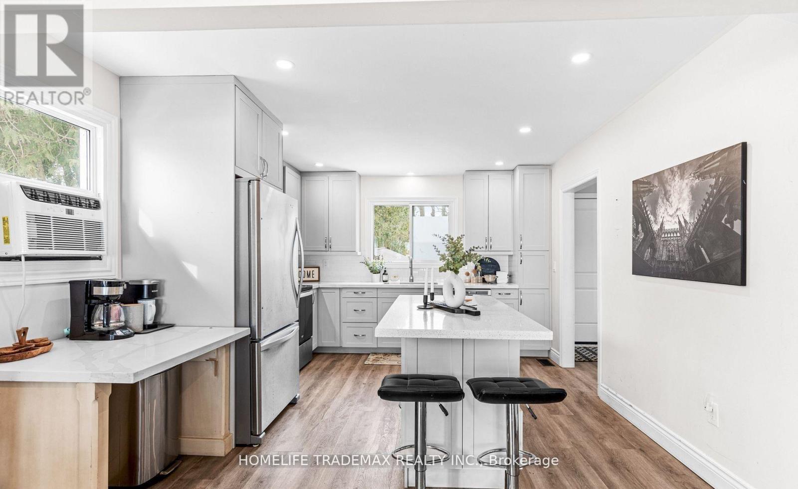 65 Druan Drive, Kawartha Lakes, Ontario  L9L 1B6 - Photo 10 - X12764244