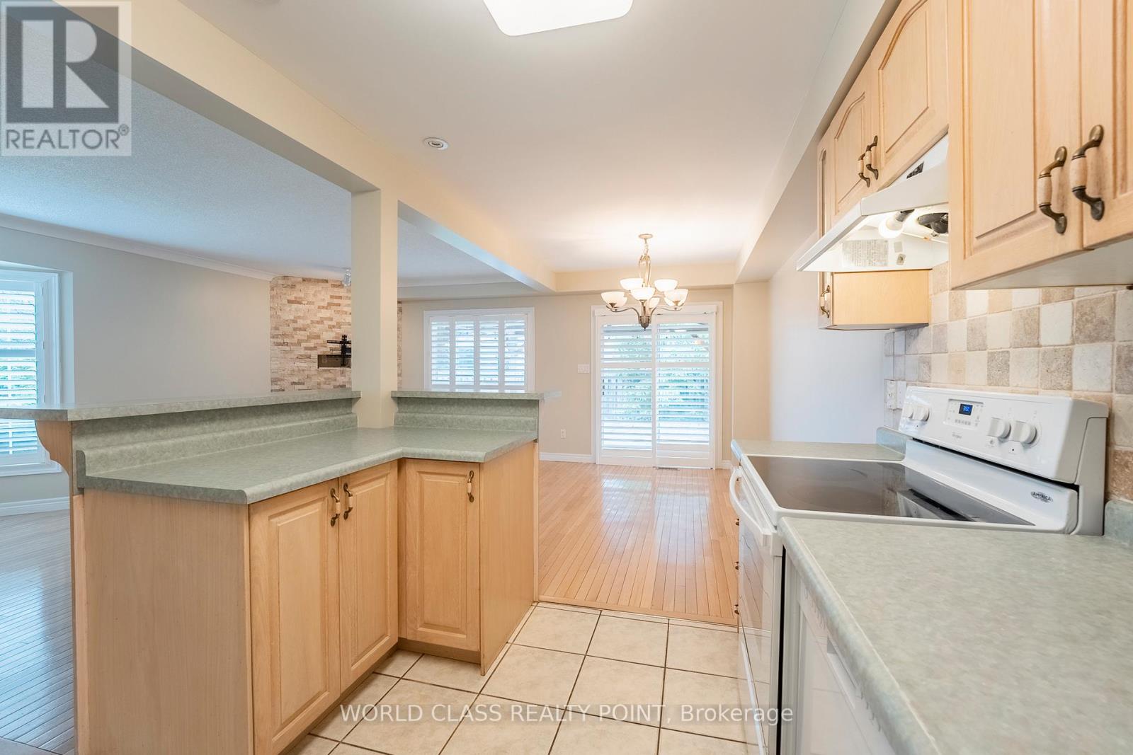 1 Magnolia Crescent, Grimsby, Ontario  L3M 5M9 - Photo 15 - X12764266