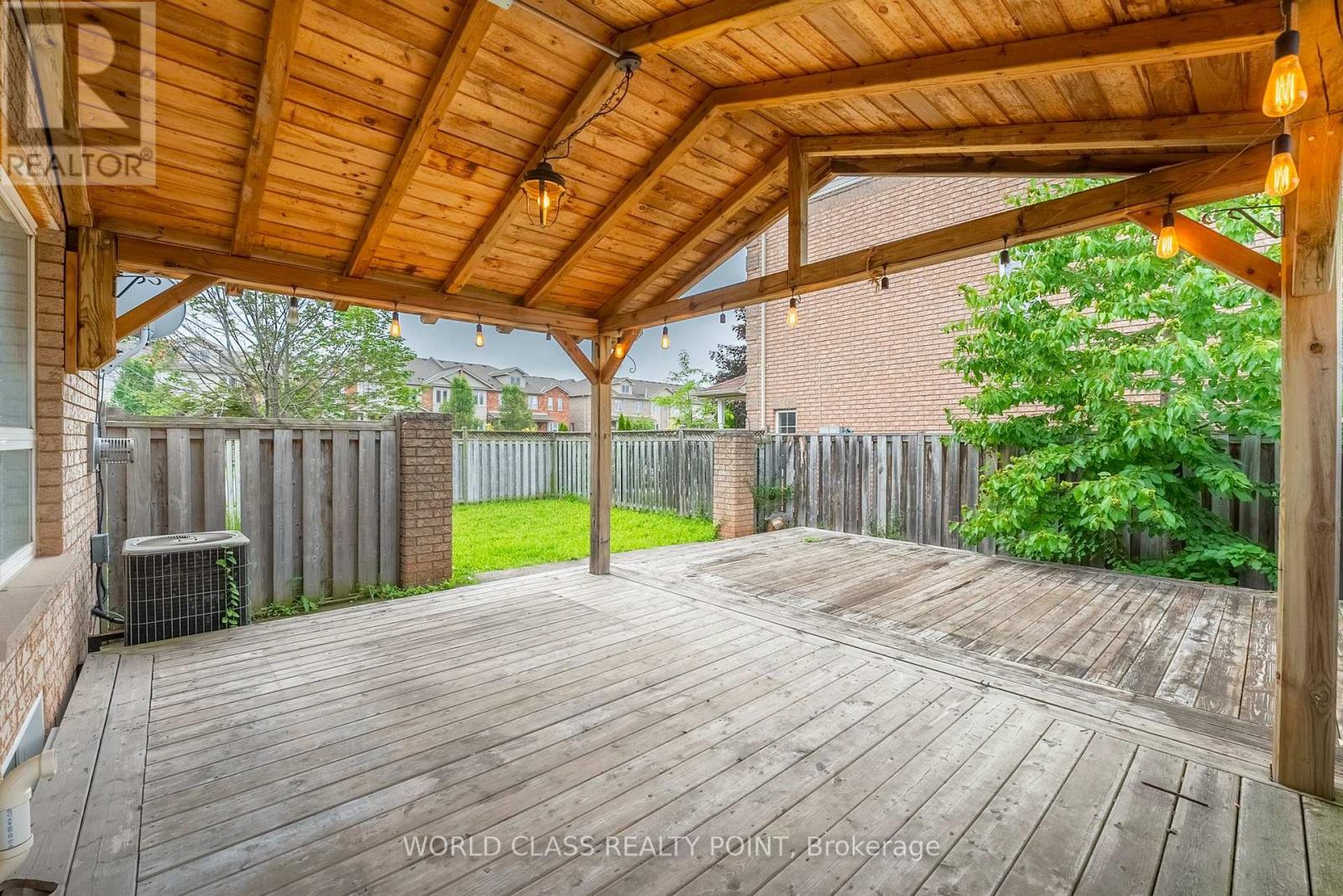 1 Magnolia Crescent, Grimsby, Ontario  L3M 5M9 - Photo 37 - X12764266