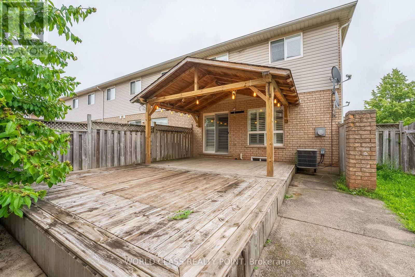 1 Magnolia Crescent, Grimsby, Ontario  L3M 5M9 - Photo 38 - X12764266