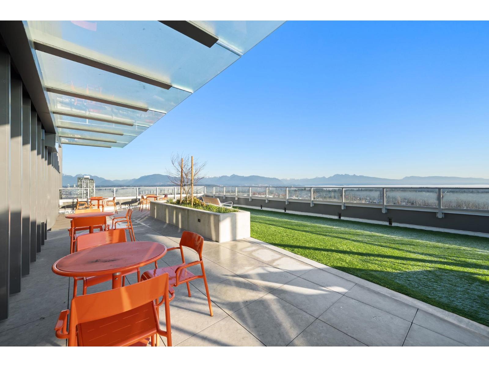 610 10428 Whalley Boulevard, Surrey, British Columbia  V3T 0W2 - Photo 21 - R3087092