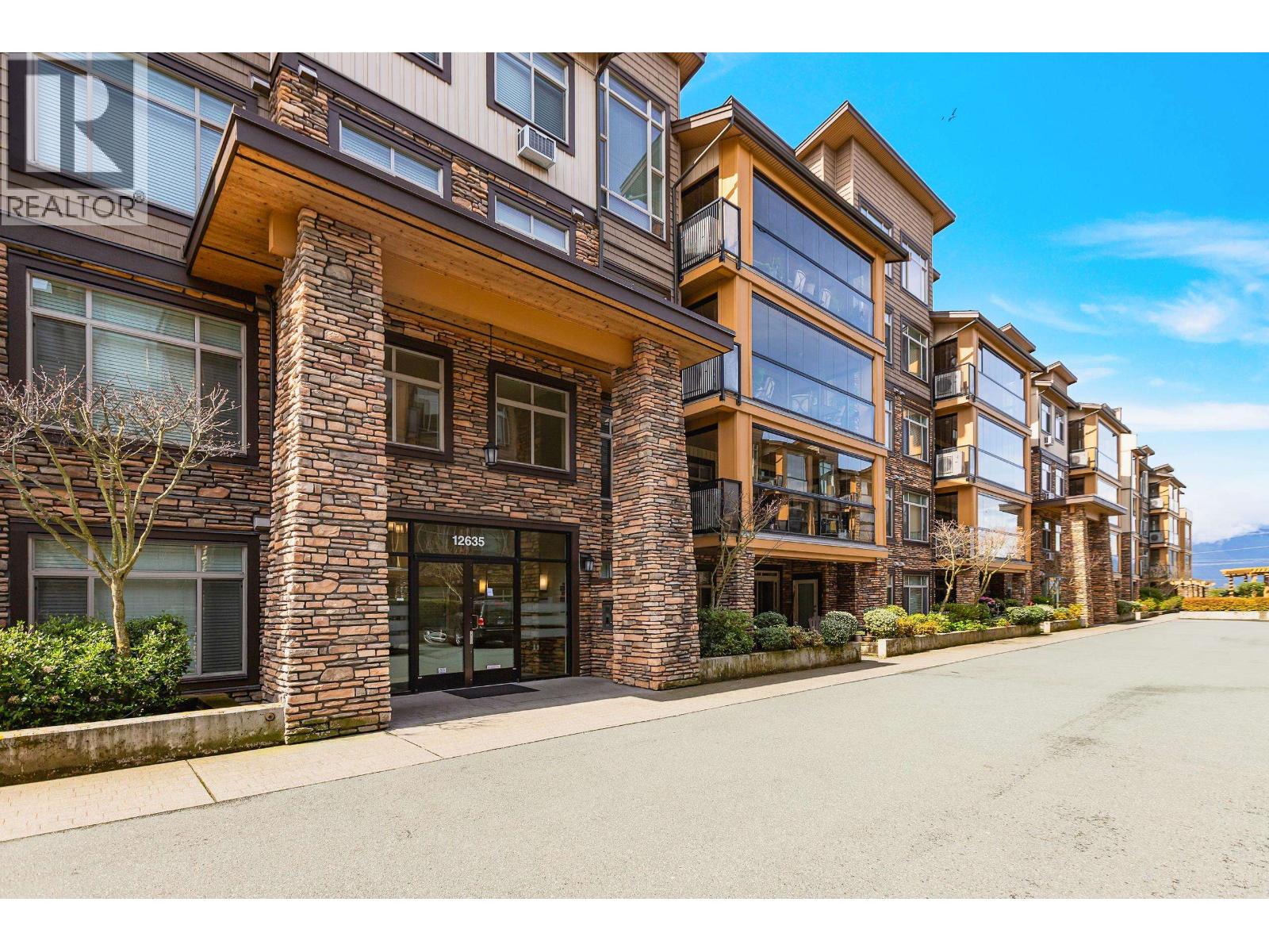 310 12635 190a Street, Pitt Meadows, British Columbia  V3Y 0E8 - Photo 2 - R3087202