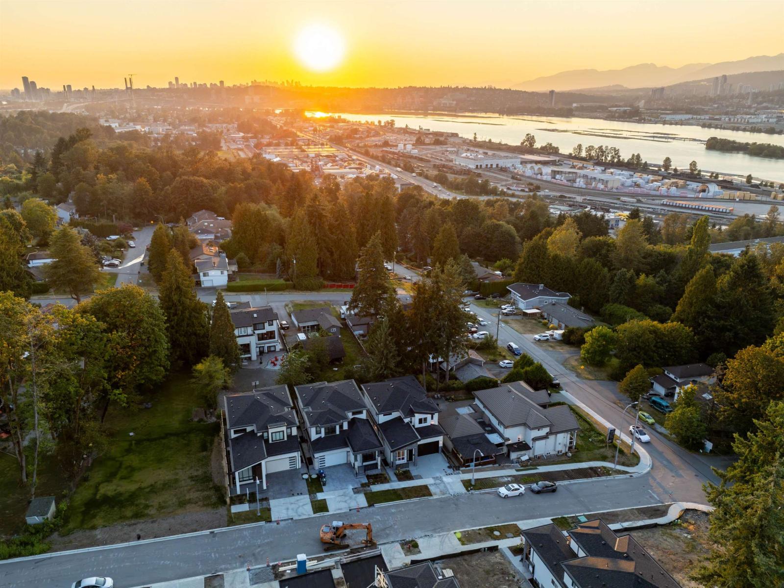 11481 138a Street, Surrey, British Columbia  V3R 0J3 - Photo 36 - R3086424