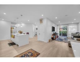 101 20416 PARK AVENUE, Langley, British Columbia