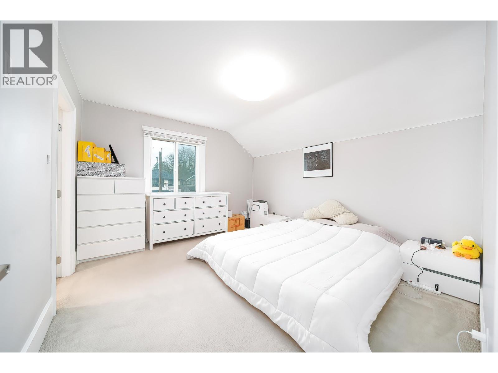 Listing Picture 22 of 40 : 2779 W 13TH AVENUE, Vancouver / 溫哥華 - 魯藝地產 Yvonne Lu Group - MLS Medallion Club Member