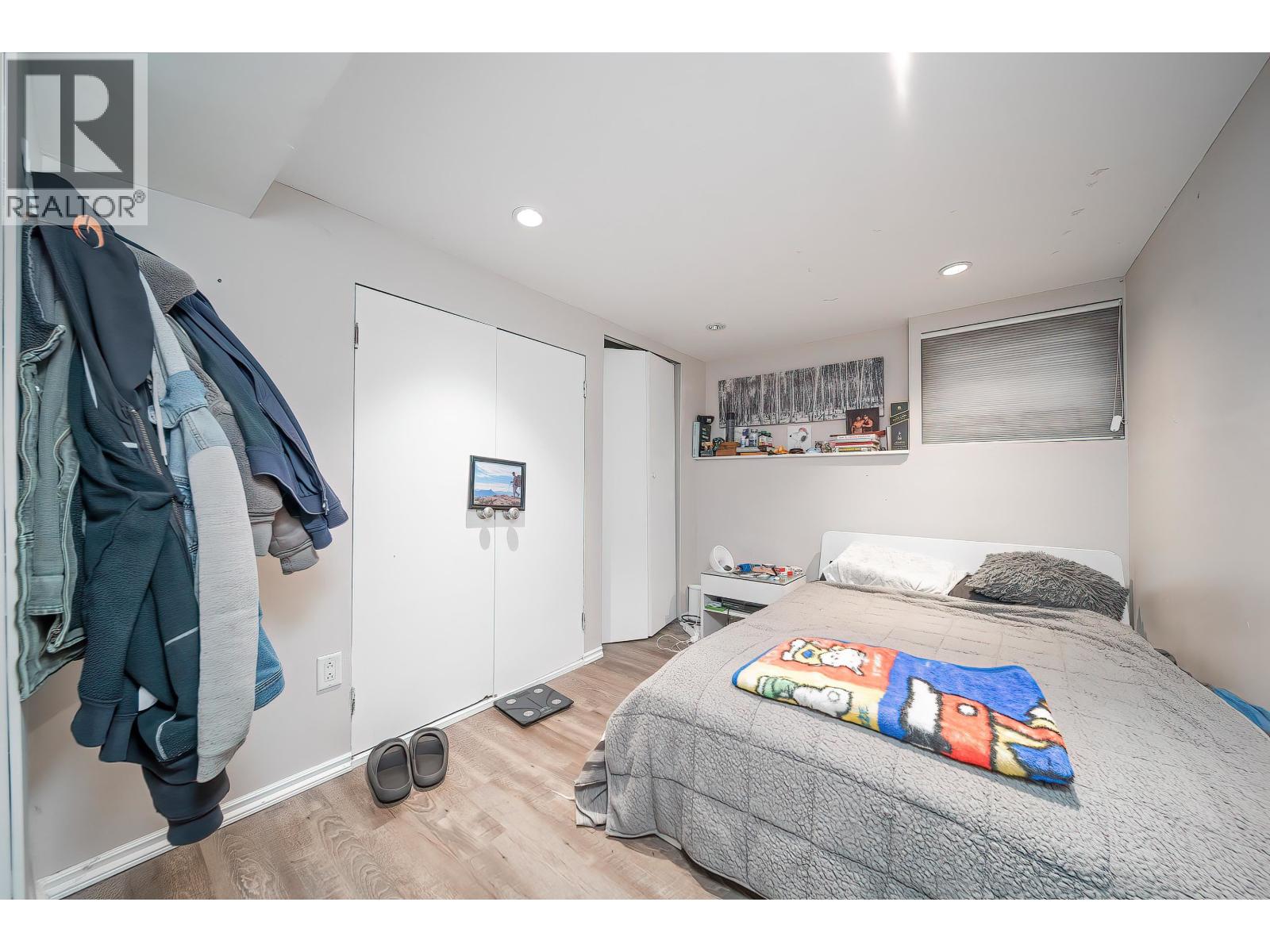 Listing Picture 34 of 40 : 2779 W 13TH AVENUE, Vancouver / 溫哥華 - 魯藝地產 Yvonne Lu Group - MLS Medallion Club Member