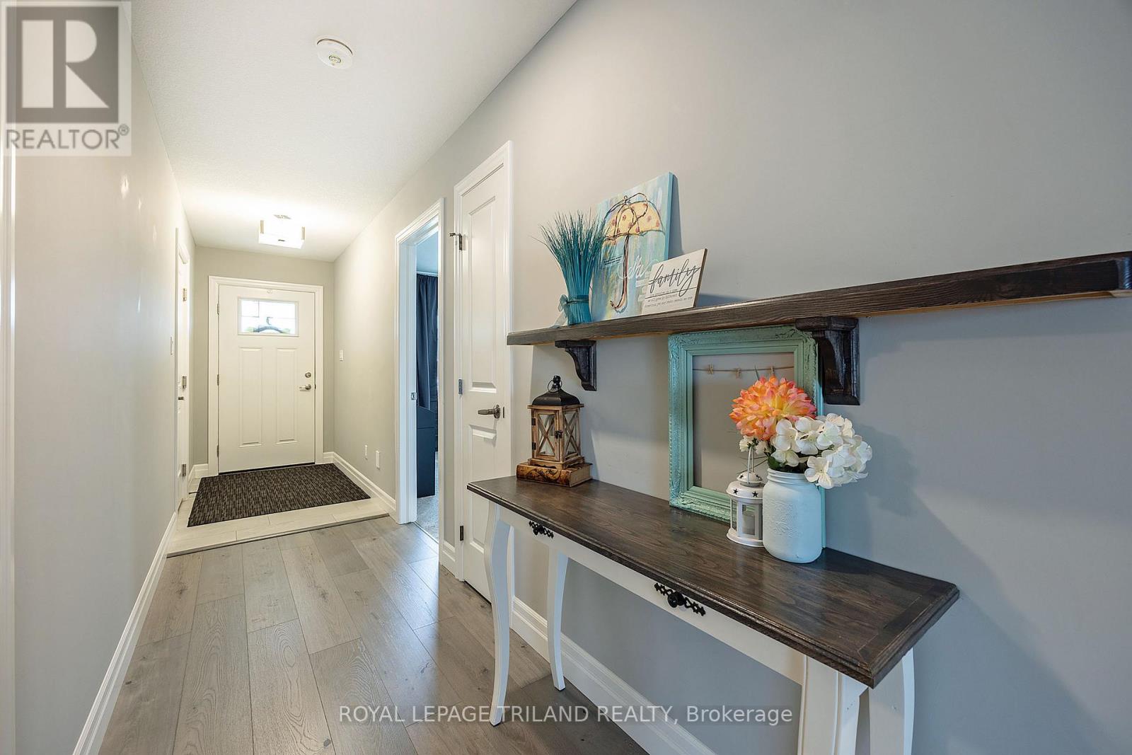 Photo 9 of 49 for 73 Renaissance Drive