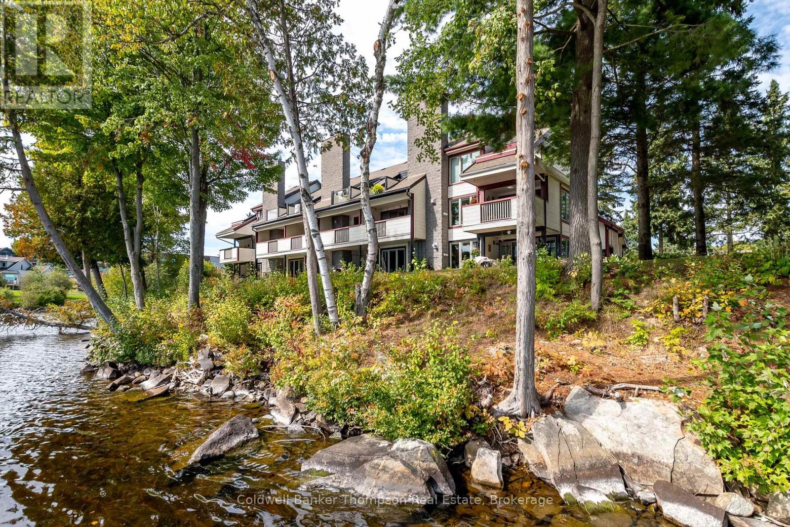 204 - 10 Coveside Drive, Huntsville, Ontario  P1H 1C3 - Photo 3 - X12764316