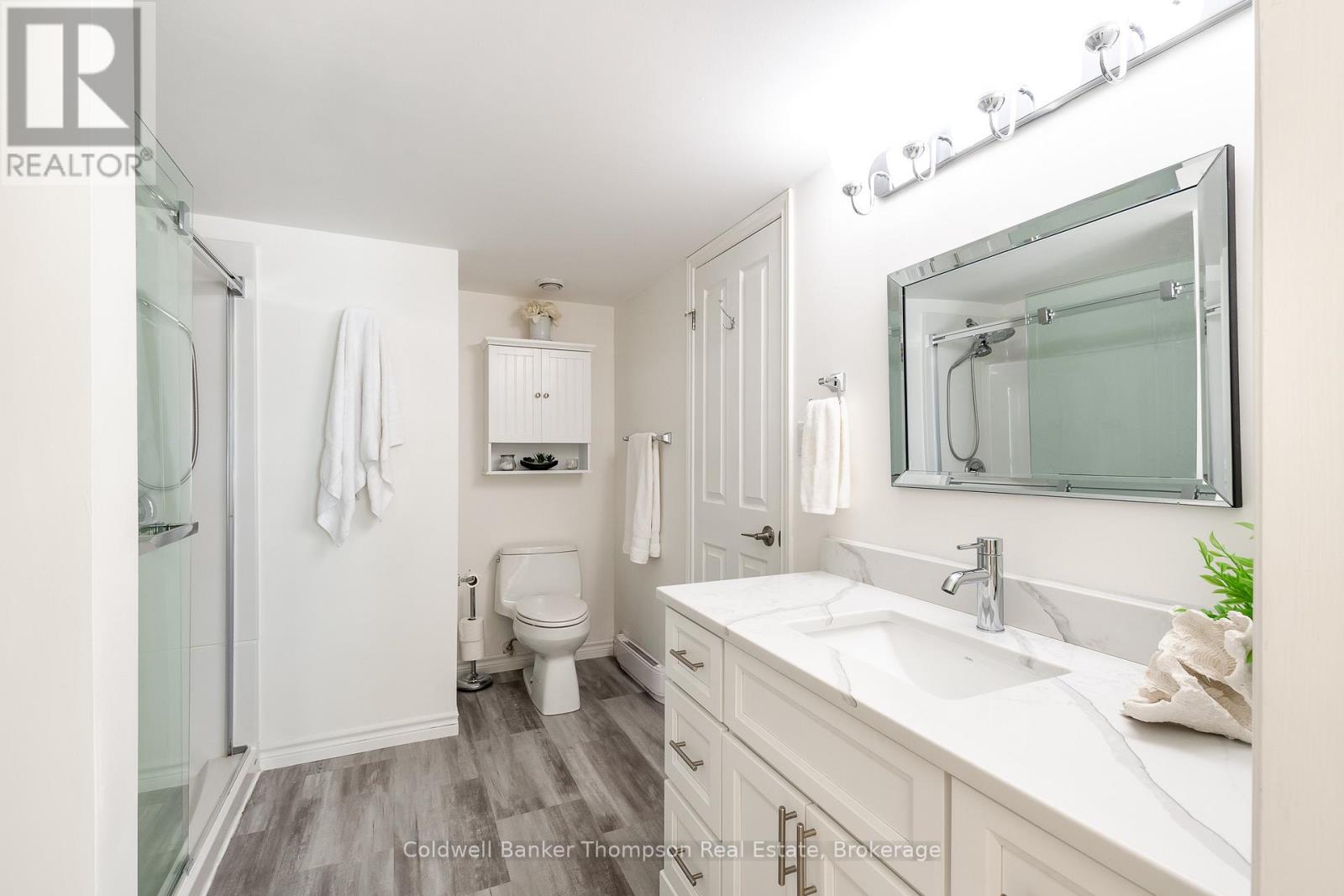 204 - 10 Coveside Drive, Huntsville, Ontario  P1H 1C3 - Photo 33 - X12764316