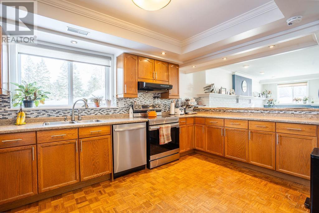 50 Anderson Rd, Sault Ste. Marie, Ontario  P6C 6B8 - Photo 12 - SM260241