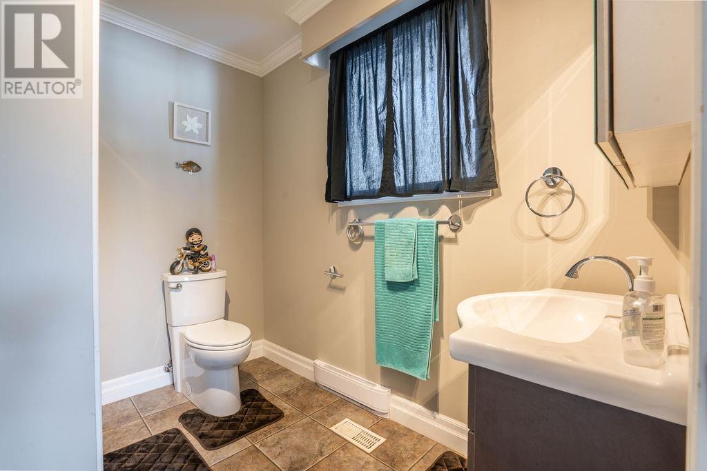 50 Anderson Rd, Sault Ste. Marie, Ontario  P6C 6B8 - Photo 26 - SM260241