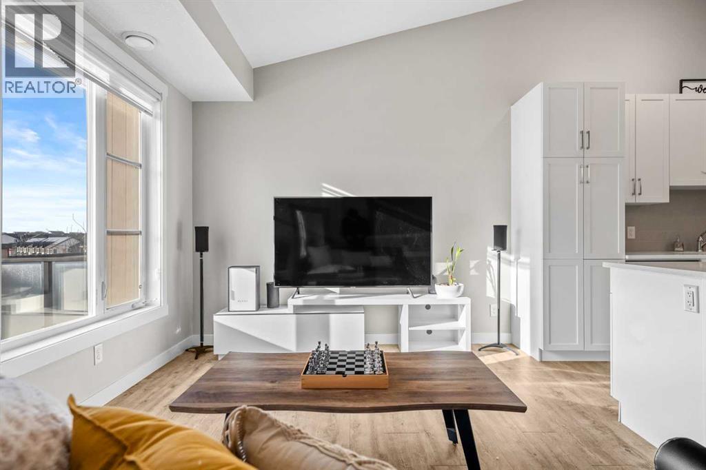 124 Livingston Common Ne, Calgary, Alberta  T3P 1K1 - Photo 6 - A2283824