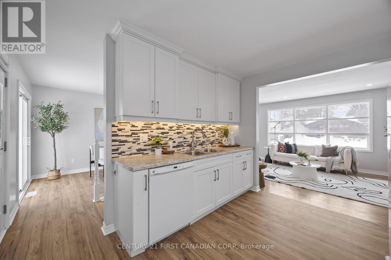 149 Jasper Crescent, London East, Ontario  N5W 1J9 - Photo 6 - X12764296