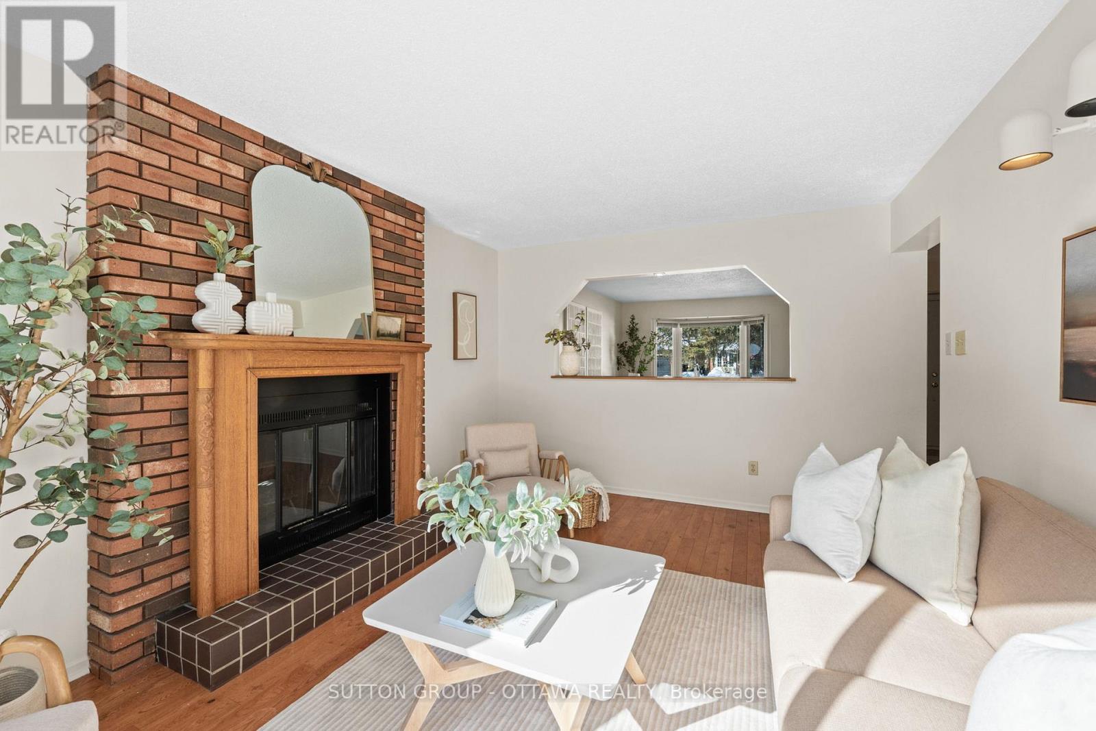 908 Chaleur Way, Ottawa, Ontario  K1C 2S1 - Photo 7 - X12764318