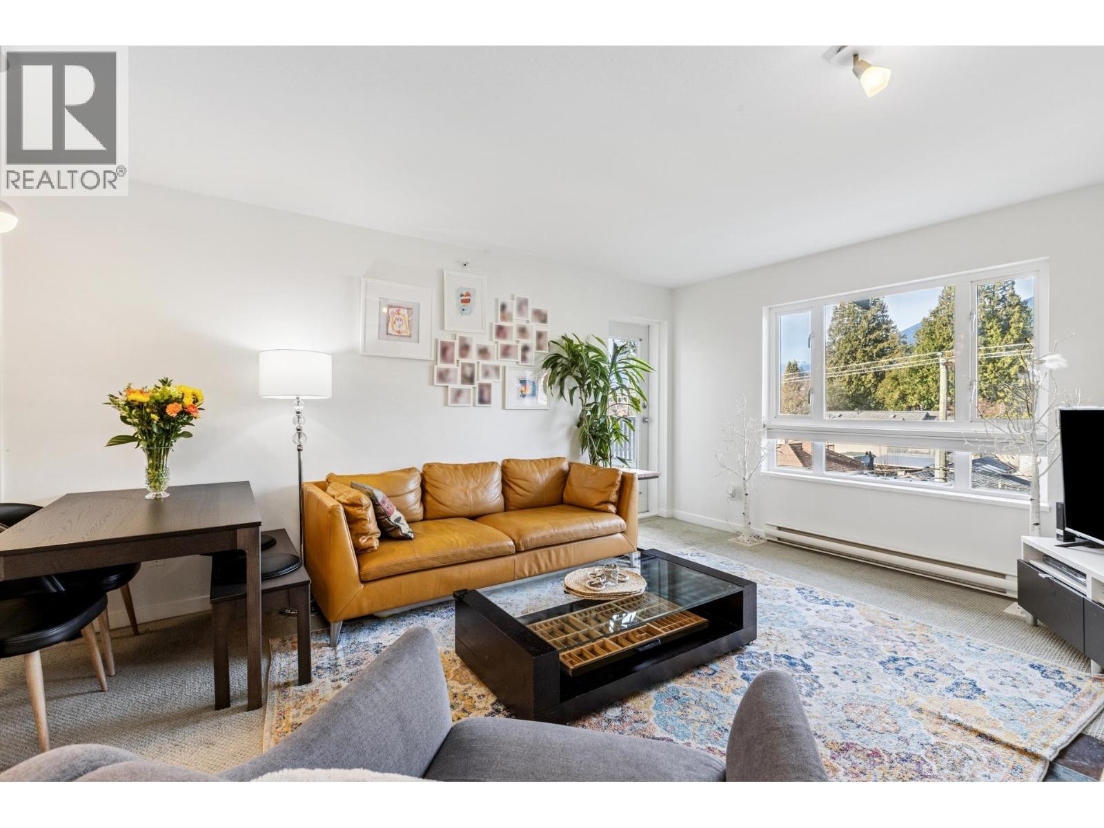 404 183 W 23rd Street, North Vancouver, British Columbia  V7M 2B1 - Photo 2 - R3087222