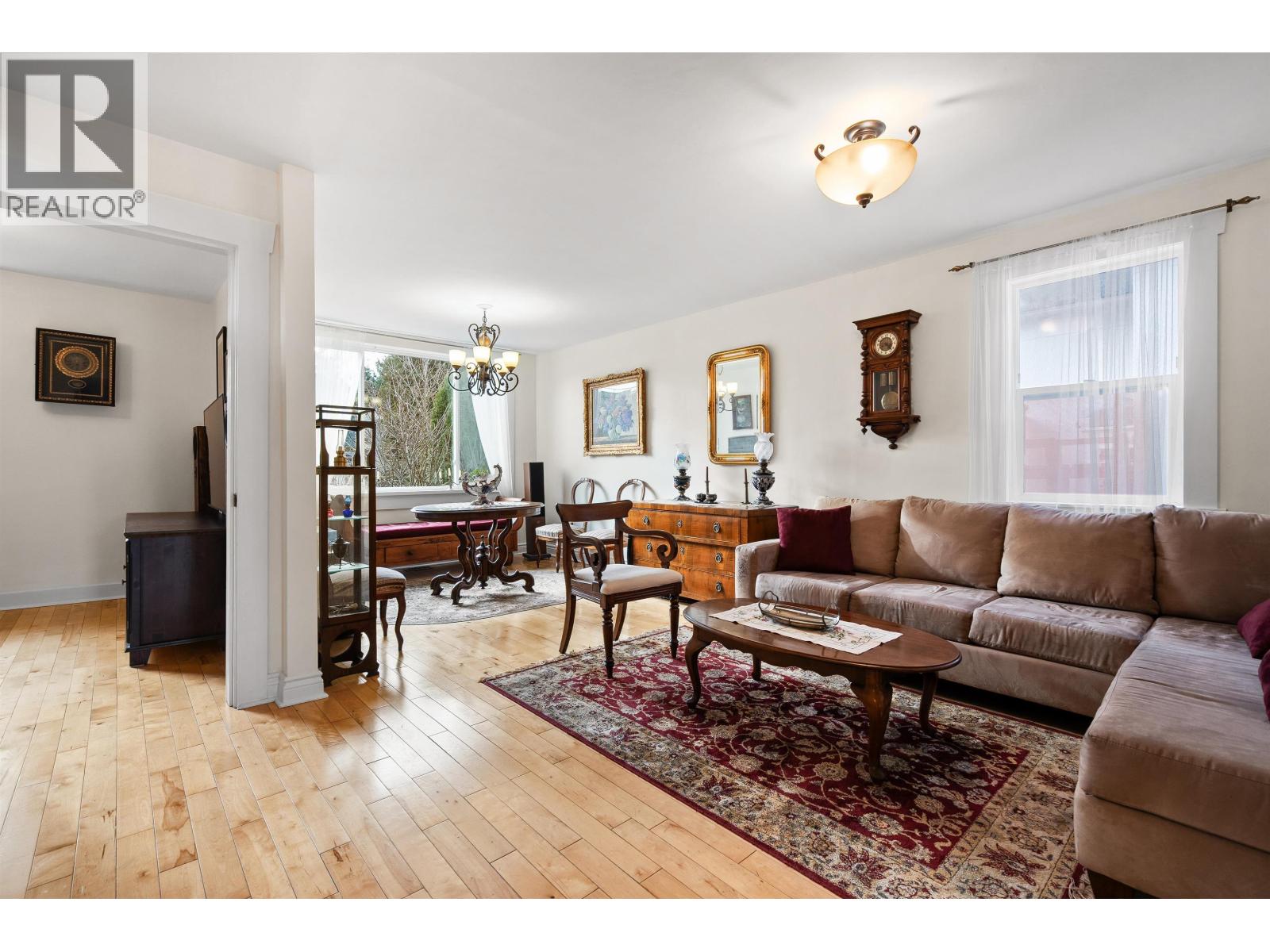 1829 1831 W 2nd Avenue, Vancouver, British Columbia  V6J 1J1 - Photo 2 - R3087252