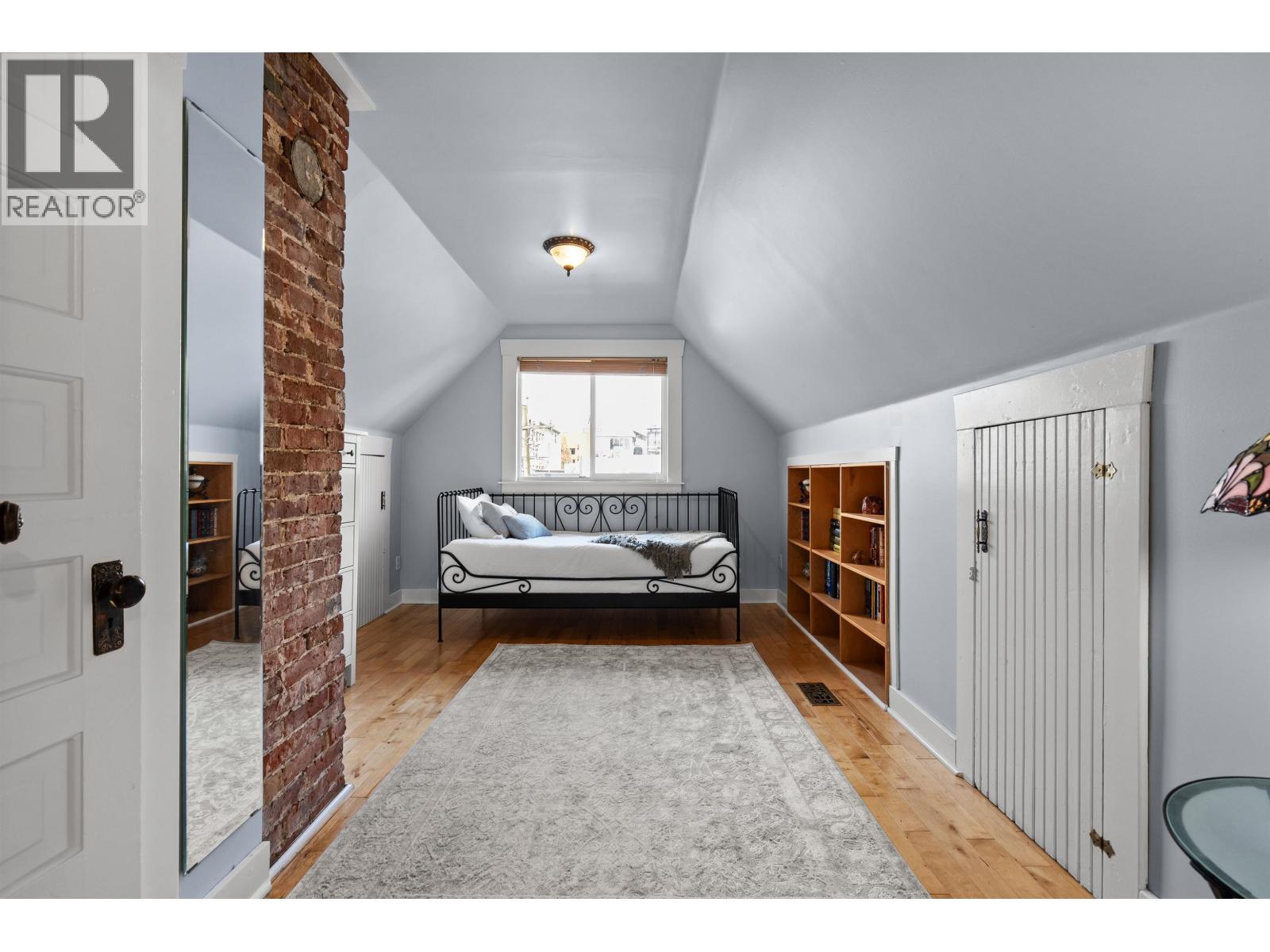 1829 1831 W 2nd Avenue, Vancouver, British Columbia  V6J 1J1 - Photo 9 - R3087252