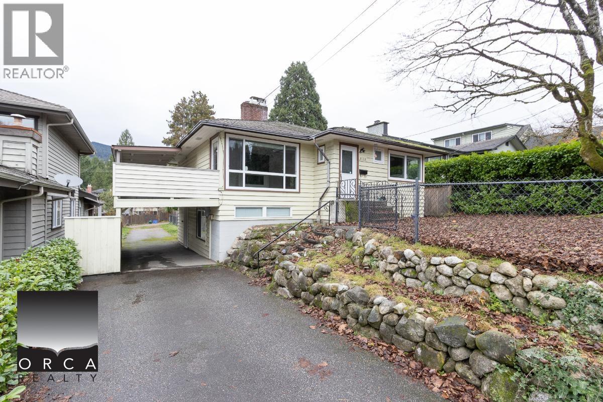 1033 JEFFERSON AVENUE, West Vancouver, British Columbia