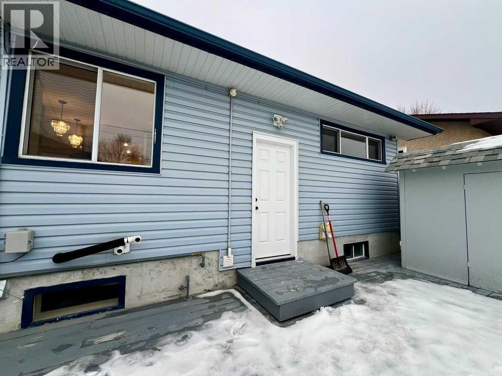 146 Springwood Drive Sw, Calgary, Alberta  T2W 0K5 - Photo 31 - A2281936
