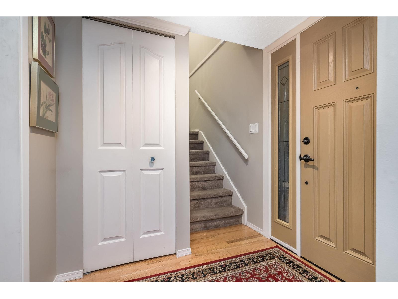 24 32925 George Ferguson Way, Abbotsford, British Columbia  V2S 6Z9 - Photo 3 - R3086672