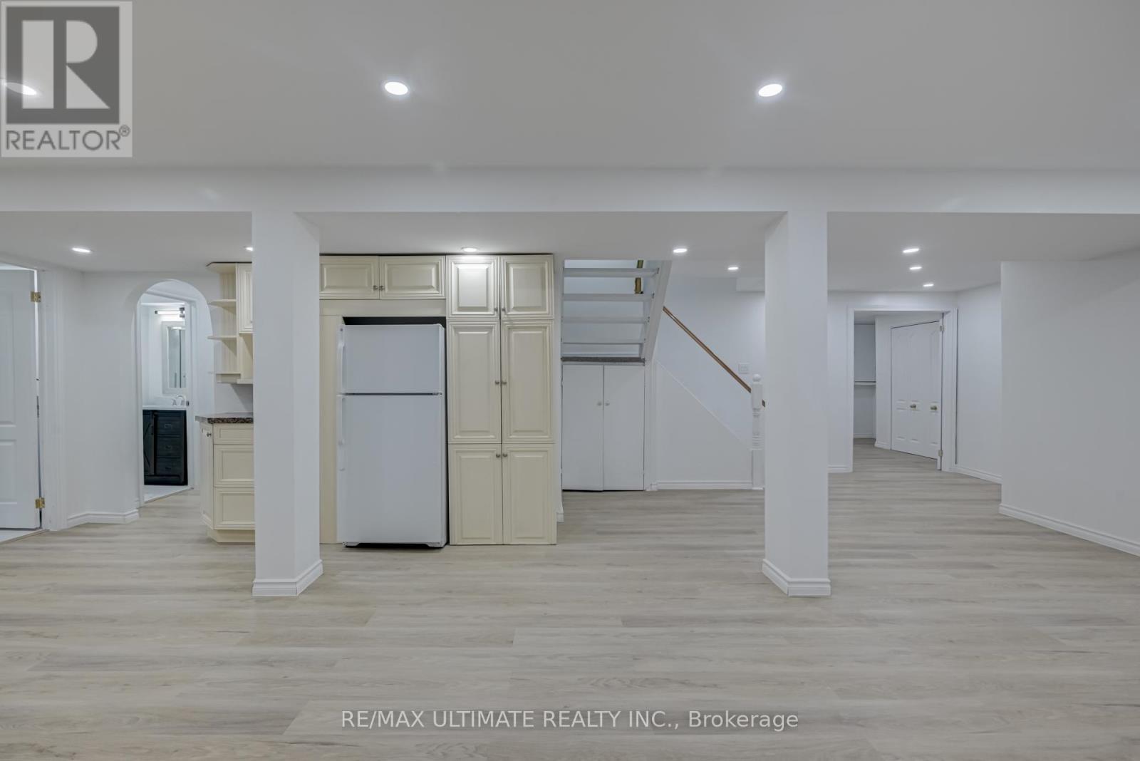 5 Bayswater Avenue, Richmond Hill, Ontario  L4E 2L4 - Photo 12 - N12764308