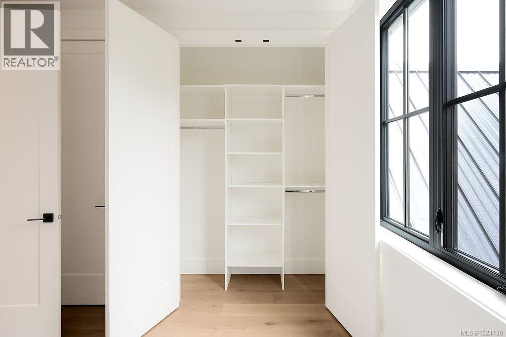 1047 Falkland Rd, Oak Bay, British Columbia  V8S 4M3 - Photo 50 - 1024138