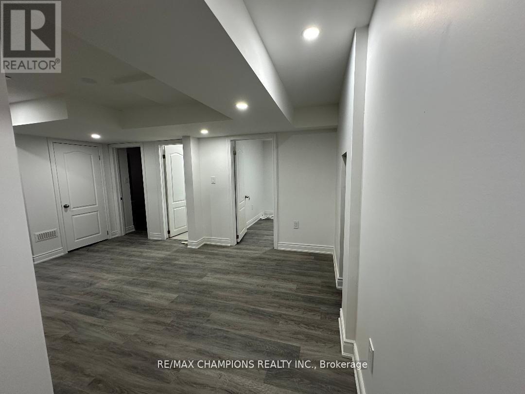 (Bsmt) - 30 Feather Reed Way, Brampton, Ontario  L6R 3A3 - Photo 6 - W12764304