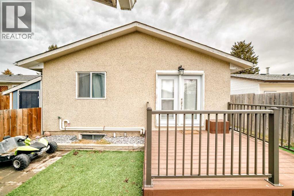 707 Malvern Drive Ne, Calgary, Alberta  T2A 5P9 - Photo 32 - A2283546