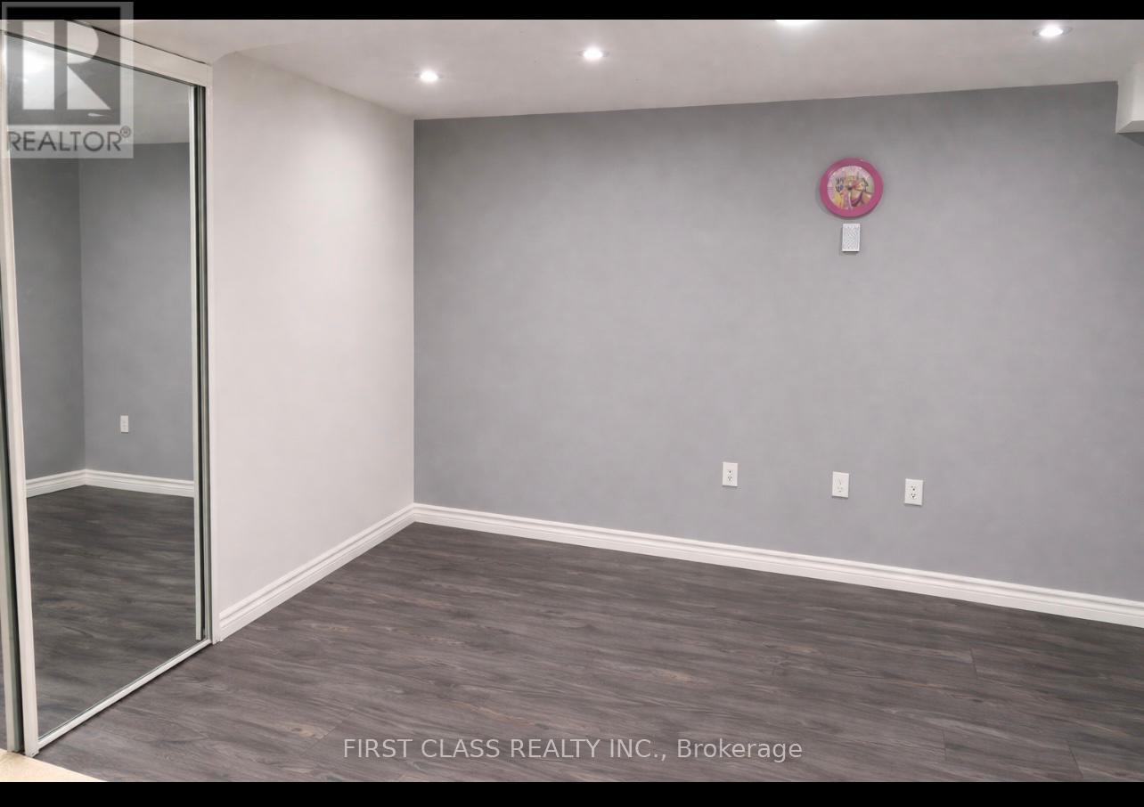 5355 Tenth Line W, Mississauga, Ontario  L5M 0V8 - Photo 46 - W12639602