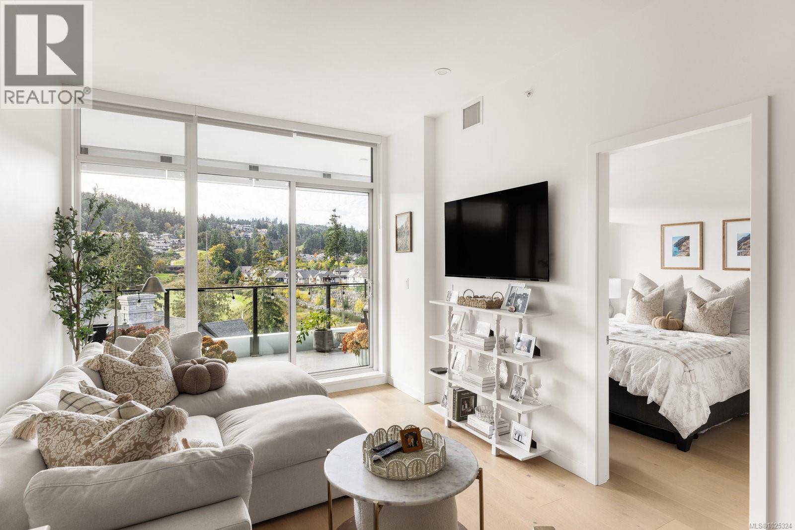 1413 2000 Hannington Rd, Langford, British Columbia  V9B 6R6 - Photo 3 - 1025324