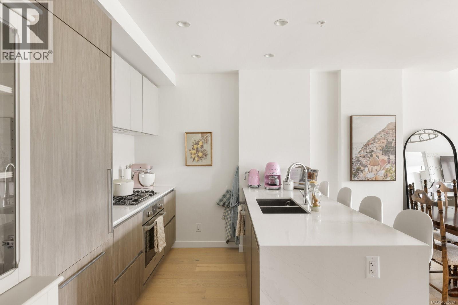 1413 2000 Hannington Rd, Langford, British Columbia  V9B 6R6 - Photo 7 - 1025324