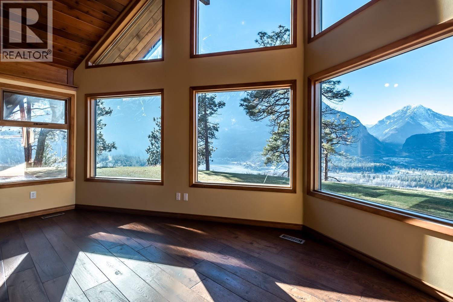 150 Pine Ridge Road, Lillooet, British Columbia  V0K 1V0 - Photo 15 - 10374964