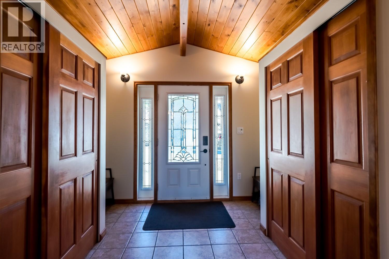 150 Pine Ridge Road, Lillooet, British Columbia  V0K 1V0 - Photo 8 - 10374964